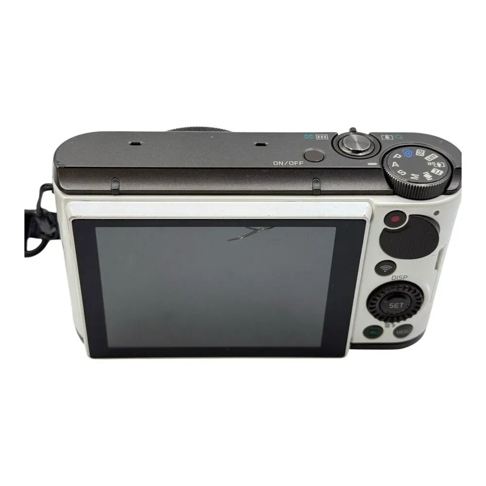 Casio Exilim EX-ZR3500 Digital Camera in White, Charger, Memory, Case ( See DES)